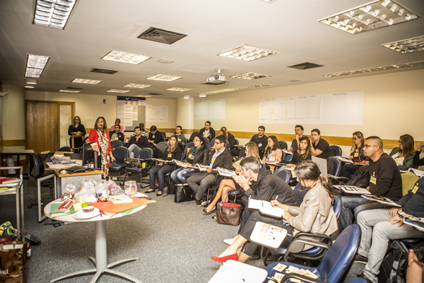 14-escola-design-thinking-gestao-rj-sp-curso-workshop-palestra-consultoria-sobre-instituicao